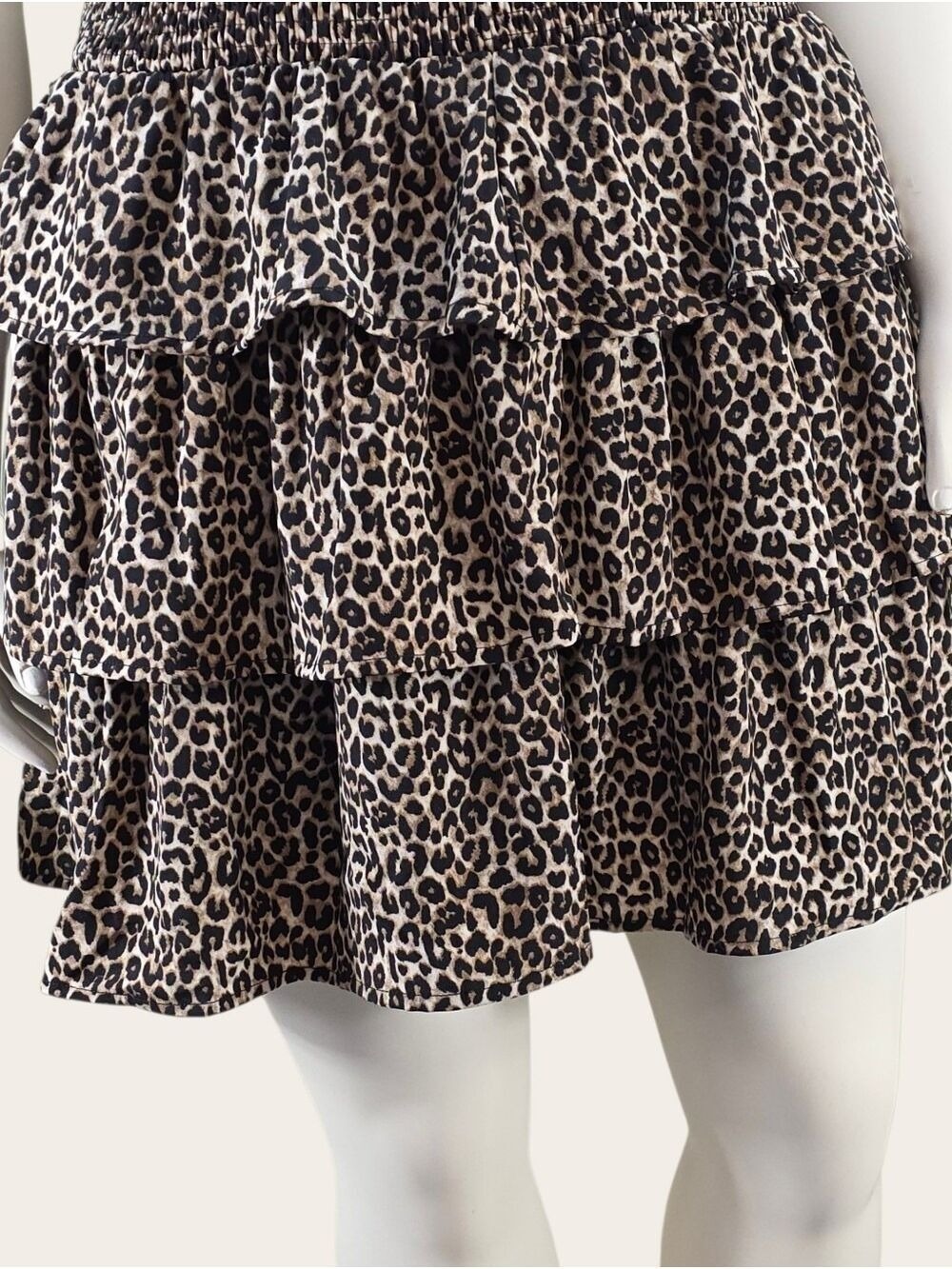 Leopard Tiered Ruffle Mini Skirt 2X Smocked Waist Mob Wife Western Glam NWT - Picture 7 of 10